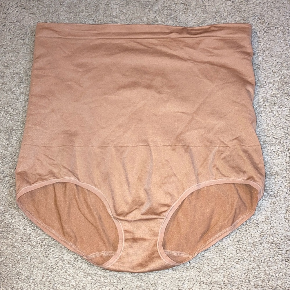 Shape wear panties size L